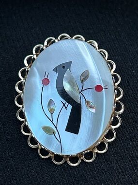 Vintage Bird Inlay Oval Brooch - Mother of Pearl Black, White, Gold